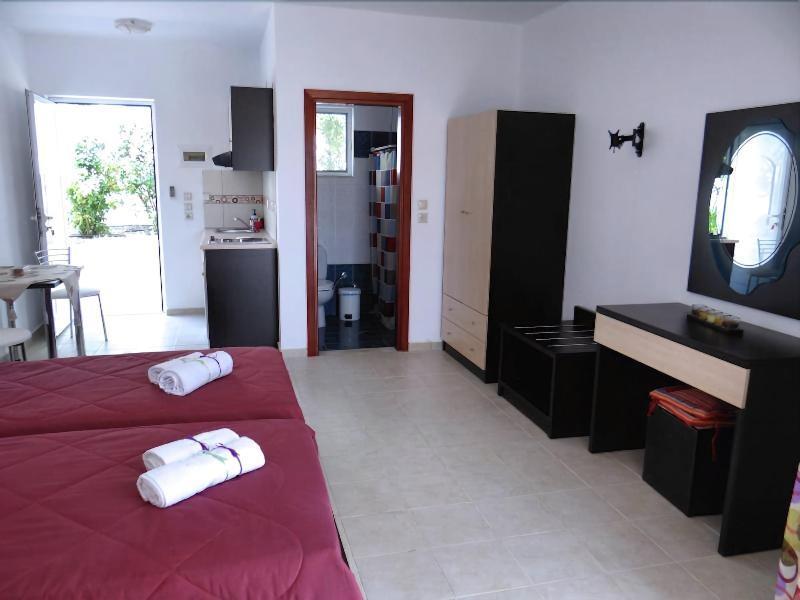 Hotel de apartamente Anelia Boutique & 3*