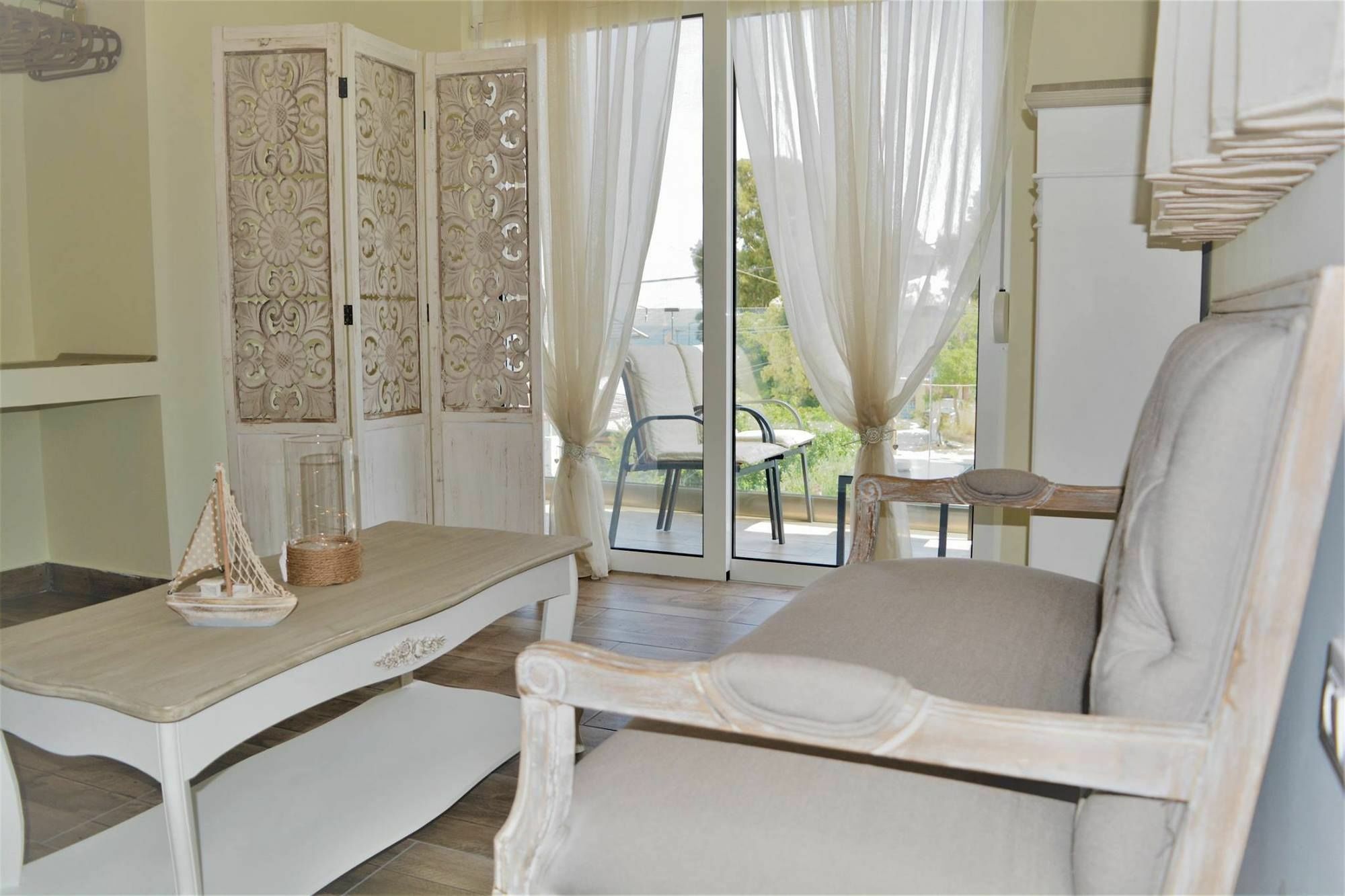 Anelia Boutique & Aparthotel 3*